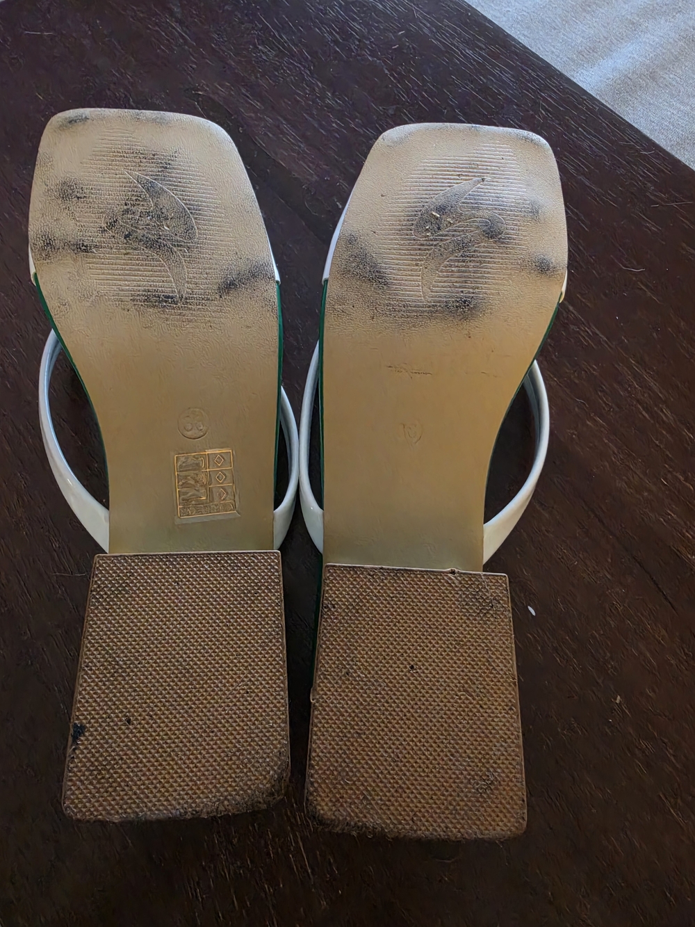 Colorblock White & Green Square-Toe Thong Sandals - Picture 5 of 5